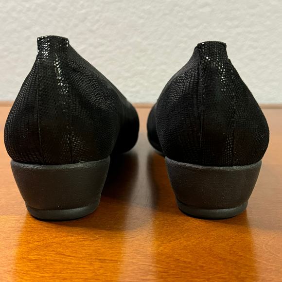 Trotters Lansing Black Patent Lizard Women's Wedge Pump Size 10.5 Narrow - Picture 4 of 8